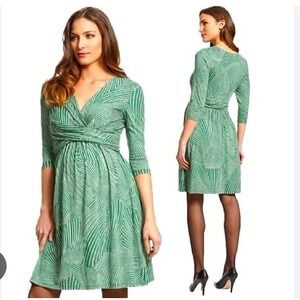 Seraphine Maternity 3/4 Sleeve Wrap Dress, Kelly Geo Dot Green White, US size 14